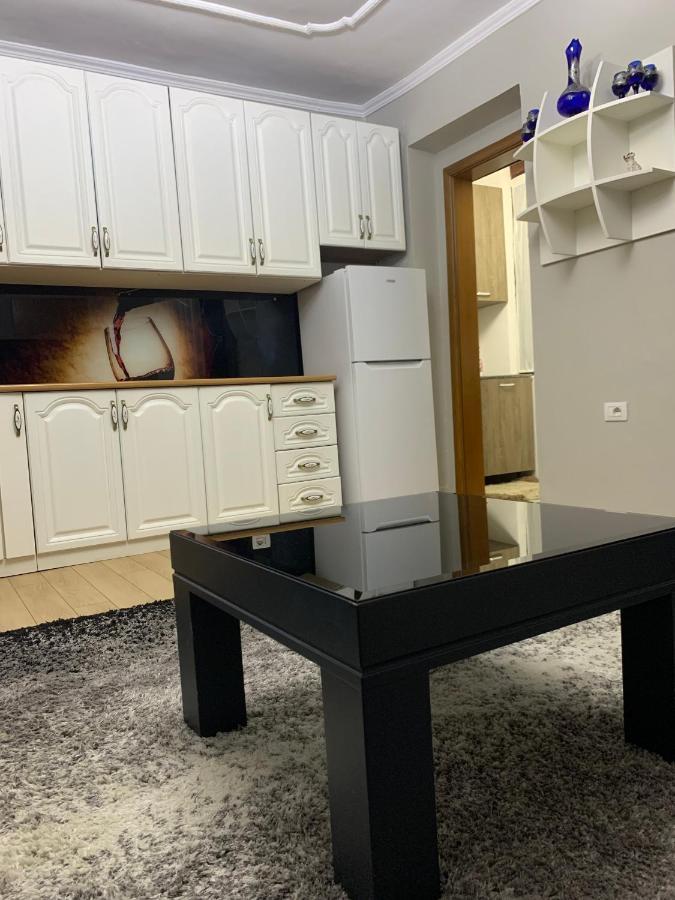 Veranda Apartment Тирана Екстериор снимка